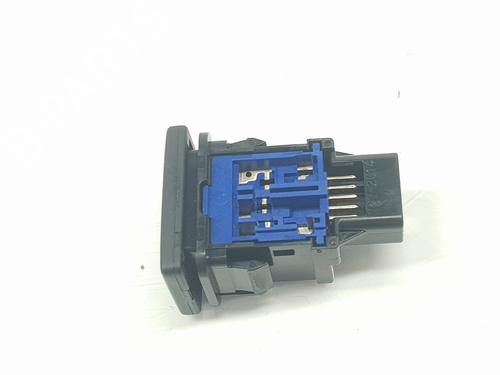 Switch TOYOTA HILUX VIII Pickup (_N1_) 2.8 TD 4WD (GUN126) | BP15083117I30 