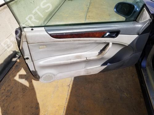 Right front window motor MERCEDES-BENZ CLK (C208) CLK 200 Kompressor (208.344) | BP18835516E20 