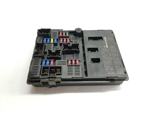 Used Fuse box NISSAN MICRA IV (K13K, K13KK) 1.2 (80 hp) 24337411