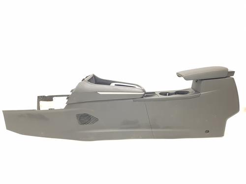Used Armrest / Center console Armrest / Center console RENAULT ARKANA I (LCM_, LDN_) [2019-2026] 35814063 35814063