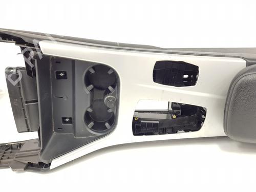 Armrest / Center console BMW X3 (F25) xDrive 20 d | BP25976730I20 
