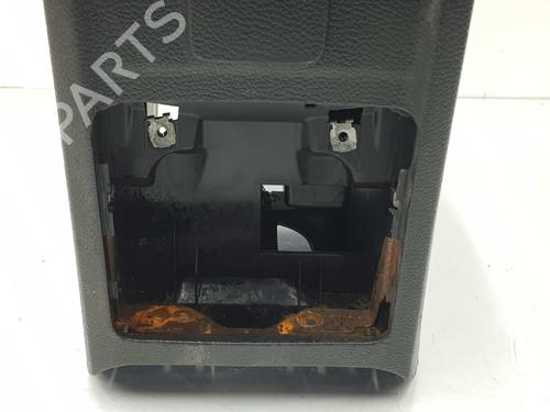 Armrest / Center console VW SCIROCCO III (137, 138) 2.0 TDI | BP7152845I20 