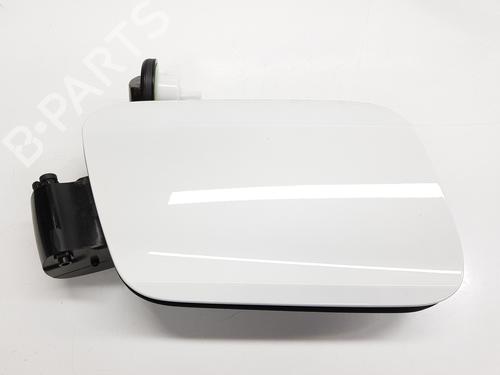 Used Fuel flap OPEL ASTRA L Sports Tourer (OV5) 1.2 (FRHNSL, FRHNSR) (131 hp) 26143928
