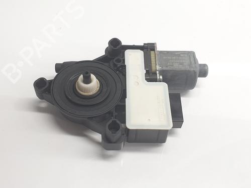 Used Left rear window motor VW GOLF VII (5G1, BQ1, BE1, BE2) 1.5 TSI (130 hp) 22190870