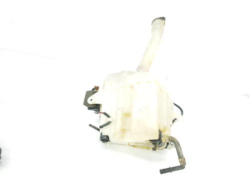 Windscreen washer tank TOYOTA LAND CRUISER 90 (_J9_) 3.0 TD (KZJ90_, KZJ95_, KZJ90R, KZJ95R, KZJ90W, KZJ95W) | BP9157320C113 