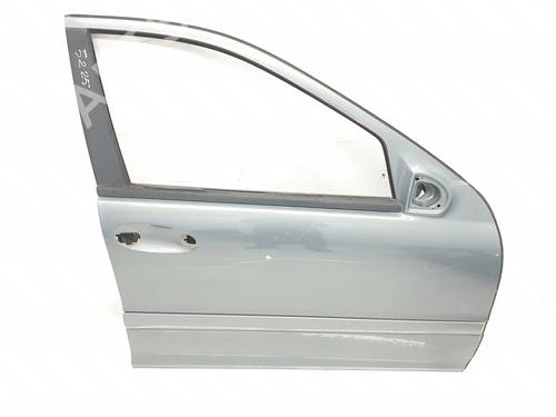 Used Right front door MERCEDES-BENZ C-CLASS (W203) C 220 CDI (203.008) (150 hp) 19126084
