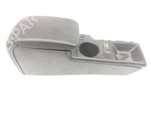 Used Armrest / Center console SUBARU XV (_GP_) 1.6 i AWD (GP3, G33GP) (114 hp) 10716623