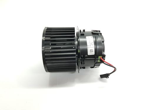 Heater blower motor OPEL ASTRA L Sports Tourer (O5) 1.2 (FRHNPJ) | BP24333598M62 