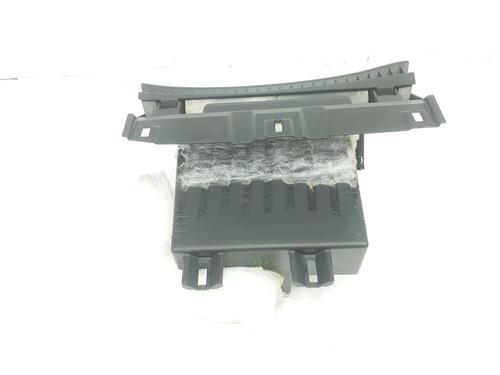 Glove box NISSAN JUKE (F15) 1.5 dCi | BP10329623C95 
