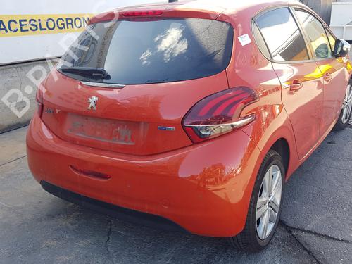 Fuse box PEUGEOT 208 I (CA_, CC_) 1.2 VTI 82 | BP29010788E1 