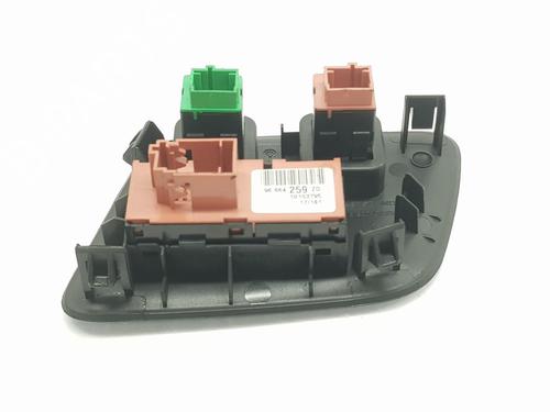 Switch CITROËN C4 II (NC_) 1.2 THP 130 (NCHNYM, NCHNYT) | BP16090924I30 
