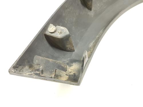 Front right wheel arch trim LAND ROVER DISCOVERY III (L319) 2.7 TD 4x4 | BP20187524C135 