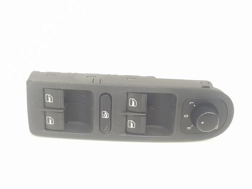 Used Left front window switch Left front window switch VW GOLF VI (5K1) [2008-2014] 33676961 33676961