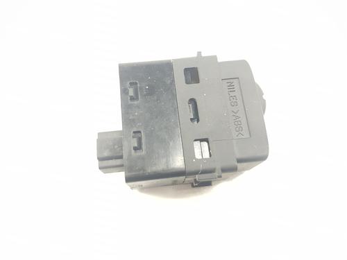 Switch NISSAN JUKE (F15) 1.6 | BP10730230I30