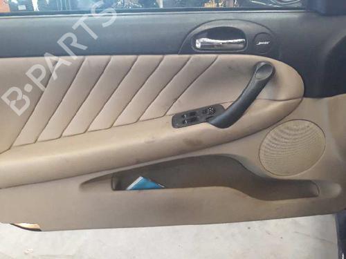 Front right lock ALFA ROMEO GT (937_) 1.9 JTD (937CXN1B) | BP3384405C97 