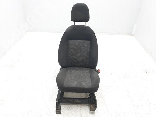 Used Right front seat OPEL COMBO Box Body/MPV (X12) 1.3 CDTI (B05) (95 hp) 18122565
