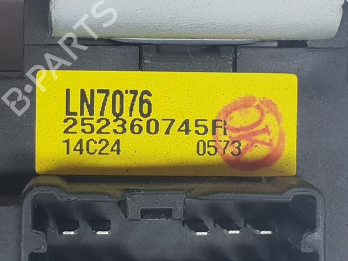 Fuse box RENAULT KOLEOS I (HY_) 2.0 dCi (HY0K) | BP16869234E1 