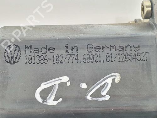 Right front window motor FIAT ULYSSE (179_) 2.2 JTD | BP7095387E20 