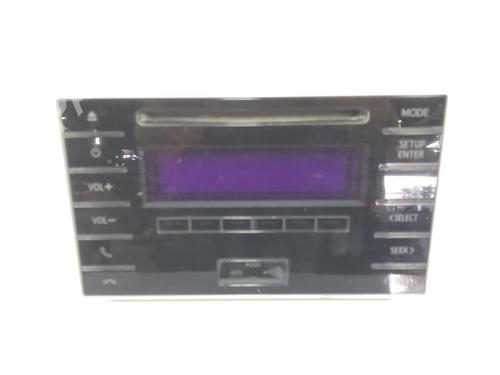 Used Radio TOYOTA HILUX VIII Pickup (_N1_) 2.4 D 4WD (GUN125_, GUN125R) (150 hp) 13241468