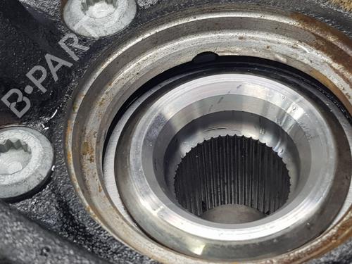 Right front steering knuckle VW CRAFTER Van (SY_, SX_)  | BP29534776M26 