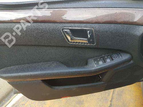 Front right exterior door handle MERCEDES-BENZ E-CLASS (W212) E 220 CDI / BlueTEC (212.001, 212.002) | BP7190675C129  - Image 23