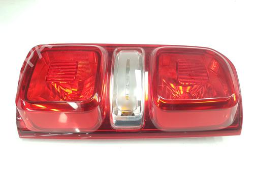 Feu arrière droit CITROËN JUMPY III Van (V_) 2.0 BlueHDi 120 (122 hp) 31924131