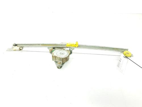 Elevalunas delantero derecho RENAULT TRAFIC II Bus (JL) 1.9 dCI 80 (JL0B) (82 hp) 9590122