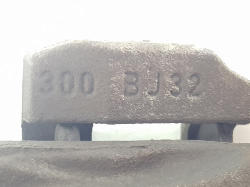 Left front brake caliper LAND ROVER RANGE ROVER EVOQUE (L538) 2.0 D | BP28519007M105