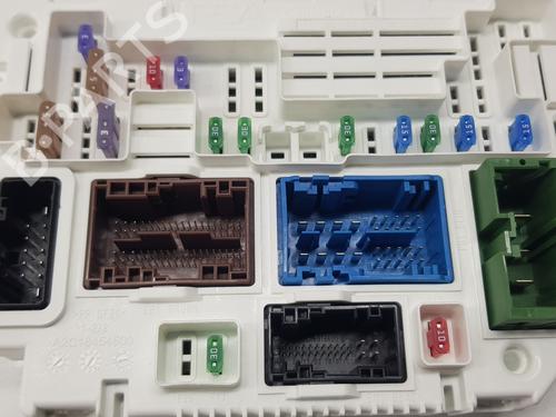 Fuse box OPEL ASTRA L Sports Tourer (OV5) 1.2 (FRHNSL, FRHNSR) | BP25896075E1 