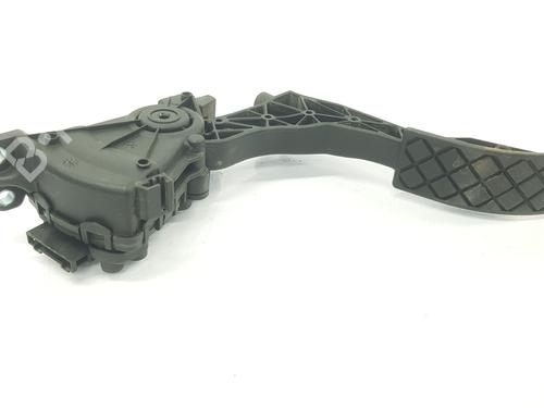 Used Pedal VW AMAROK (2HA, 2HB, S1B, S6B, S7A, S7B) 2.0 BiTDI (163 hp) 12576254