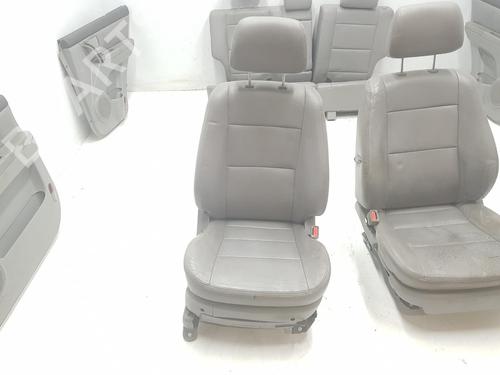 Seats set KIA SORENTO I (JC) 2.5 CRDi 4WD | BP12603774C78 