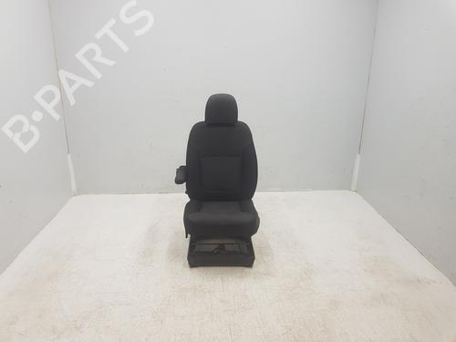 left-front-seat-renault-trafic-iii-van-fg_-2014-35963869 main image