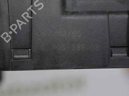 Fuse box BMW 5 (E60) 520 i | BP787443E1 