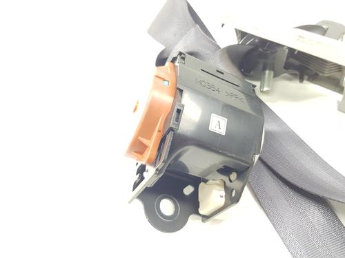 Rear center seatbelt TOYOTA LAND CRUISER PRADO (_J12_) 3.0 D-4D (KDJ120, KDJ125) | BP20192579I27 