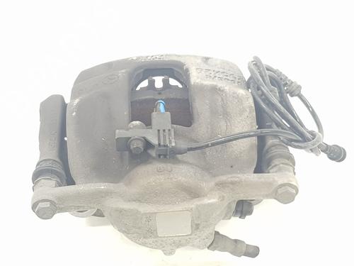 Used Right front brake caliper MERCEDES-BENZ GLA-CLASS (X156) GLA 200 CDI / d (156.908) (136 hp) 21094062