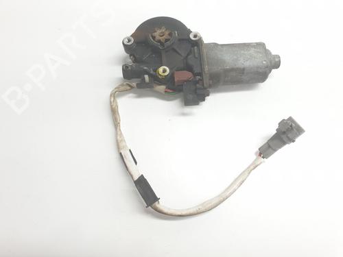 Used Right front window motor TOYOTA LAND CRUISER 90 (_J9_) 3.0 TD (KZJ90_, KZJ95_, KZJ90R, KZJ95R, KZJ90W, KZJ95W) (125 hp) 32521448