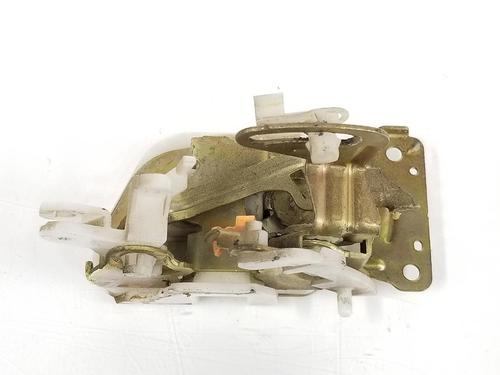 Rear left lock MITSUBISHI PAJERO SPORT I (K7_, K9_) 2.5 TD (K94W, K74T) | BP8213857C100