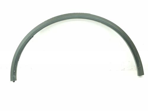 Used Rear right wheel arch trim Rear right wheel arch trim 37147875 37147875