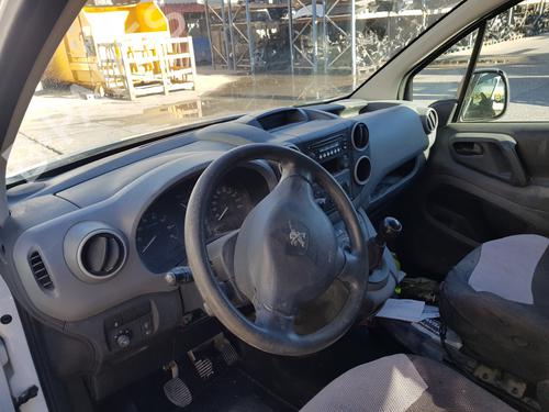 Right front brake caliper PEUGEOT PARTNER Box Body/MPV | BP30569500M104