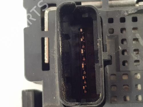 Fuse box CITROËN C4 II (NC_) 1.6 BlueHDi 100 | BP27881436E1