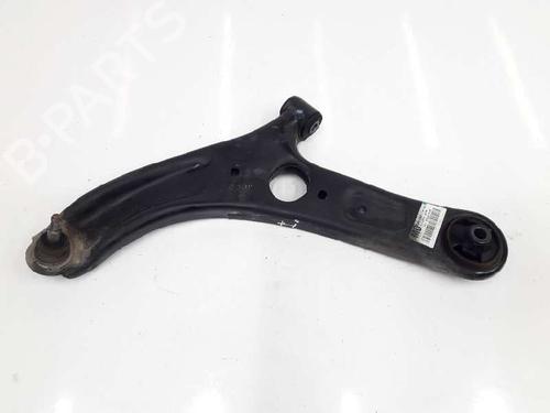 Used Left front suspension arm HYUNDAI ELANTRA V Saloon (MD, UD) 1.6 (132 hp) 5610468