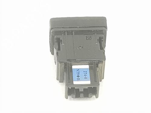 Headlight switch TOYOTA HILUX VIII Pickup (_N1_) 2.4 D 4WD (GUN125_, GUN125R) | BP18483637I24 