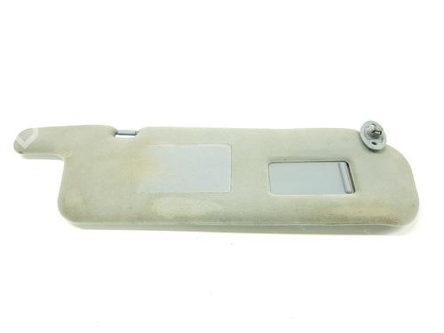 Used Right sun visor TOYOTA LAND CRUISER 90 (_J9_) 3.0 TD (KZJ90_, KZJ95_, KZJ90R, KZJ95R, KZJ90W, KZJ95W) (125 hp) 19037389