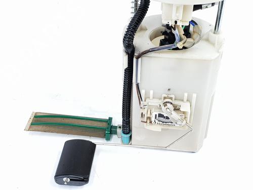 Fuel pump KIA CARENS III MPV (UN) 2.0 CRDi 140 | BP23227418M76 
