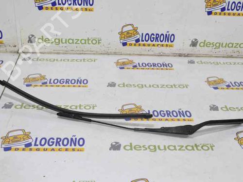 Used Front windshield wiper arm BMW 1 (E87) 118 d (122 hp) 6623067