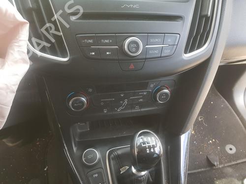 Engine control unit (ECU) FORD FOCUS III 1.0 EcoBoost | BP9058368M57 