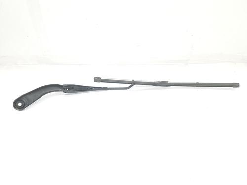 Front windshield wiper arm BMW 1 (F21) 118 d | BP13896117C143 