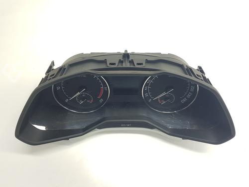Used Instrument cluster SKODA SUPERB III (3V3) 2.0 TDI (150 hp) 21048679
