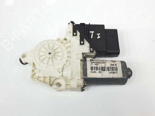 Motor do elevador de vidro trás esquerdo SEAT TOLEDO II (1M2) 1.9 TDI | BP7435517E23 