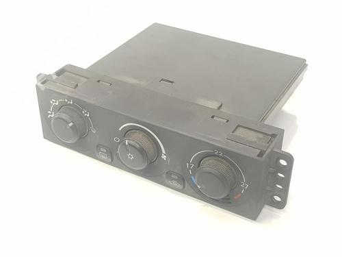 Climate control MITSUBISHI PAJERO III (V7_W, V6_W) 3.2 Di-D (V68W, V78W) | BP9708302I5 